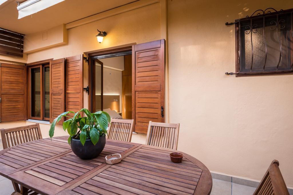 Meni'S Home Chania  Exterior photo